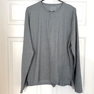 Men’s Large Blue Henley Shirt 5/$25
